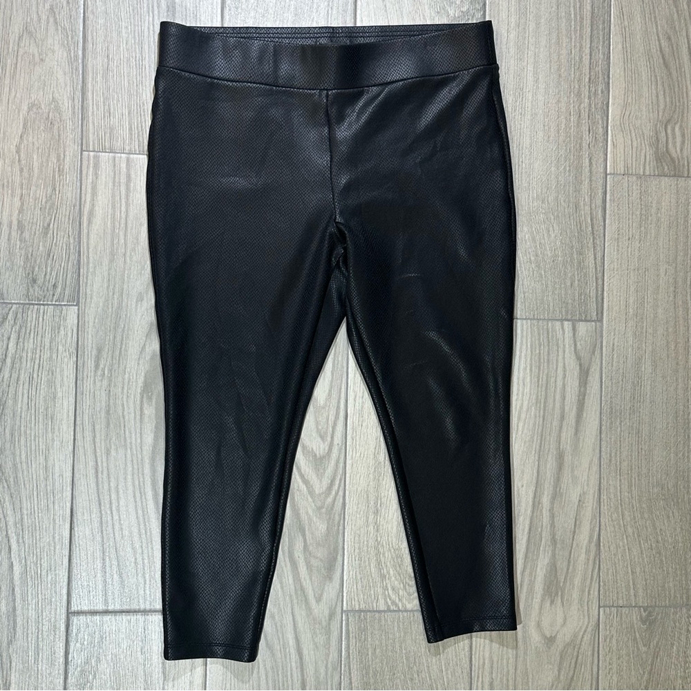 ANN TAYLOR LOFT PETITE Black Snakeskin Print Stretch Cropped Legging XLP